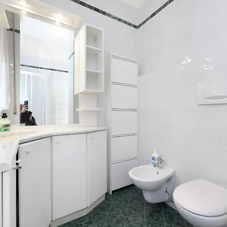 Welcoming In With Pool Apartament *